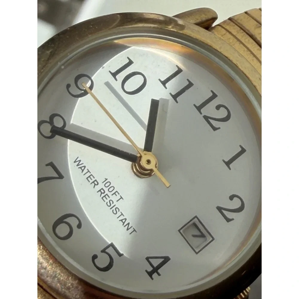 FMD Watch‎ Calendar Date Water Resistant Japan FMDWS046 Vintage Stainless Steel